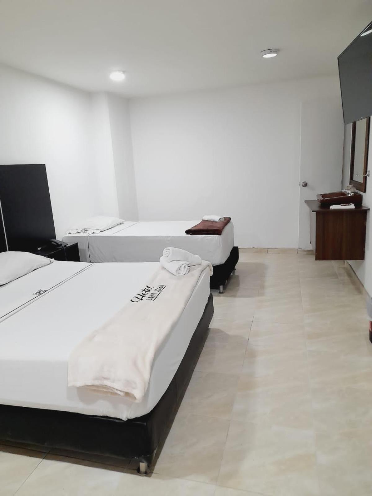 Hotel Saint John Медельїн Екстер'єр фото