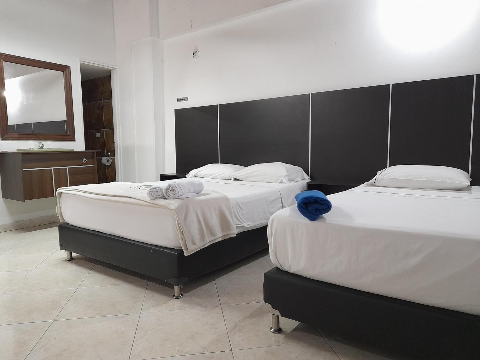 Hotel Saint John Медельїн Екстер'єр фото